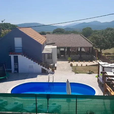 Holiday home Forest Queen - Village Lecevica