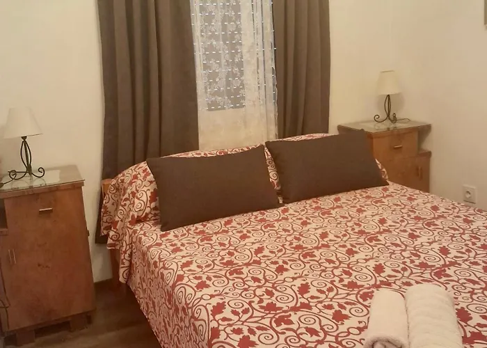 Forest Queen - Village Lecevica