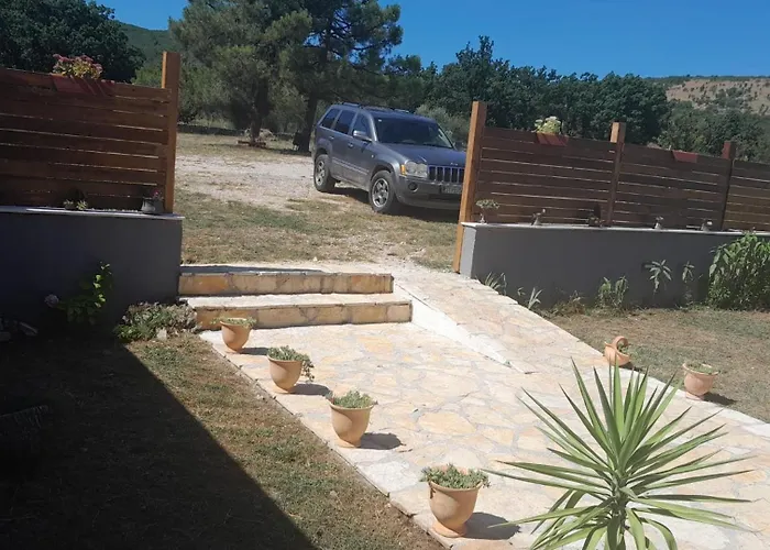 Forest Queen - Village Lecevica